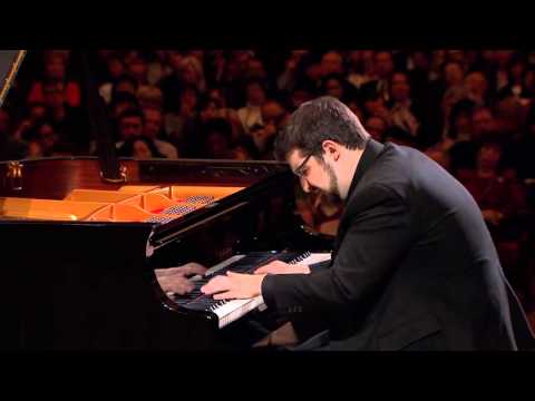 Video thumbnail for Mazurka in D major (Op. 33, No. 2)