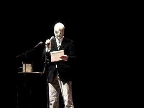 Sjón les hluta úr ljóði