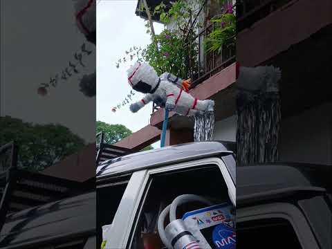 La Nave Espacial de Don Carlitos, Santiago Texacuangos, San Salvador Sur, EL SALVADOR.