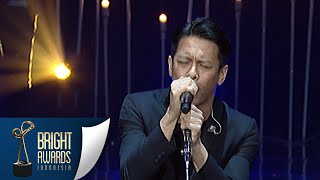 Kerennya Noah Dengan Lagu &#39;Yang Terlupakan&#39; [Bright Awards] [8 Maret 2016]