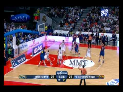 76-72: Real Madrid make a superb comeback against Barcelona Regal and go 1-0 up in the final