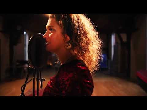 Samaïa – Avlaskani Cuneli – Official Video Clip