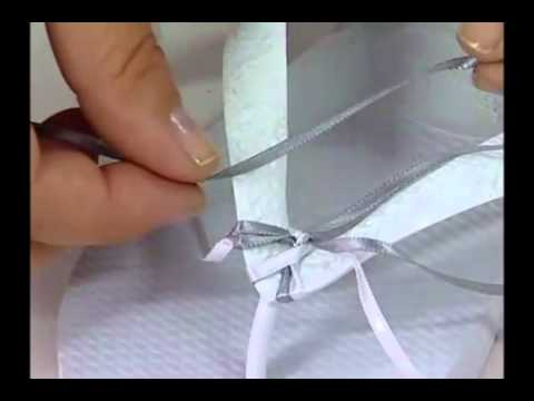 Chinelo com fitas por Valéria Soares