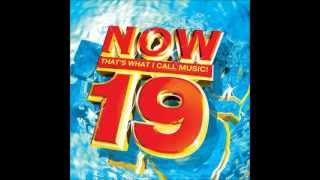 now thats what i call music 19 track 1 hollaback girl