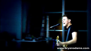 Bryan Adams - Tonight We Have The Stars