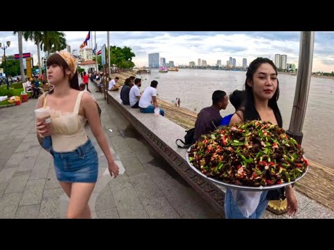 Cambodia Tour 2024 - Walking Tour 4K - Royal Palace - Riverside Street Food Tour