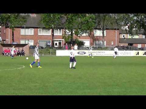 30-05-2015 ; VV Steenbergen D1 - JVOZ D2