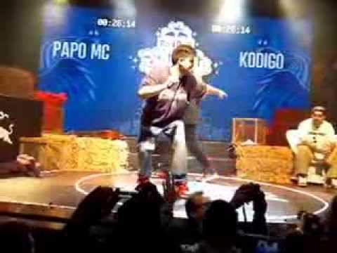 PAPO MC vs KODIGO batalla de gallos red bull 2013 argentina