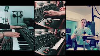 Vibing on Terrace Martin&#39;s Beige 🎞