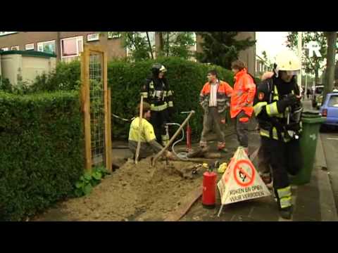Bekijk hier beelden van het gaslek in Pernis