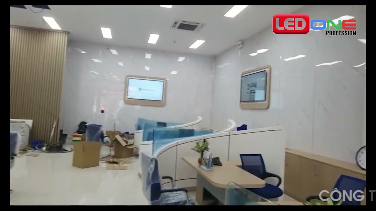 Chi nhánh Ngân hàng BIDV Hồ Chí Minh | Ledone lắp đặt dự án thầu 20 màn hình quảng cáo Lcd 55" & 65"