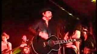 Lee Kernaghan & The McClymonts - Love Shack
