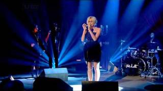 Pixie Lott - Nothing Compares (LIVE)