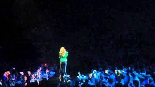 Anastacia - underground army.MP4