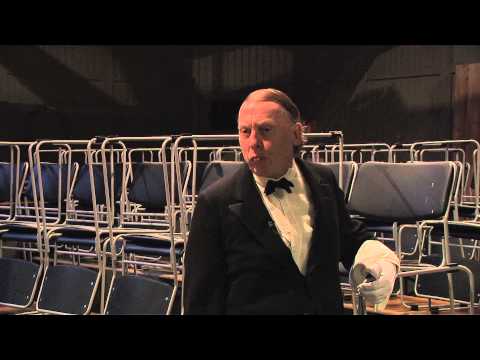 Tomas von Brömssen och kyparen