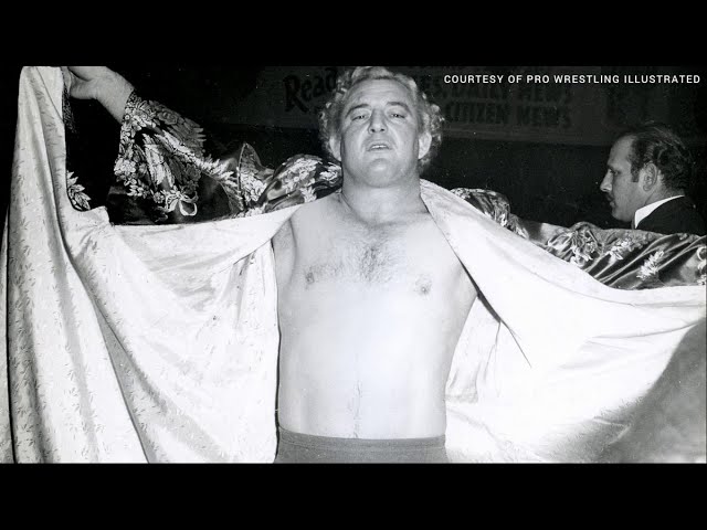 The Rise of Gorgeous George: From George Wagner to Wrestling Icon | Magica