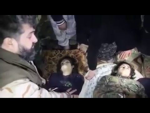 أبو ‏عيسى‬ الشيخ يودع أبناء أخويه اللذين قضيا في جبل ‫الأكراد