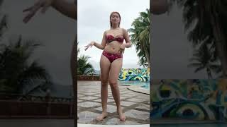 bikini TikTok be like...