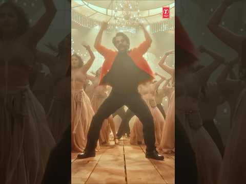 Rajkummar Rao's Dance Moves Are Killer🕺🔥 Mere Mehboob | Triptii Dimri |Vicky Vidya Ka Woh Wala Video