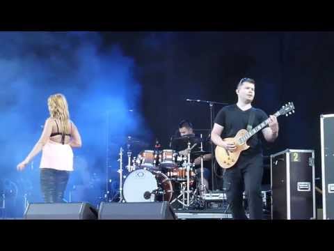 Katarína Knechtová - Naoko spím (Liberec, Benátská noc 2013)