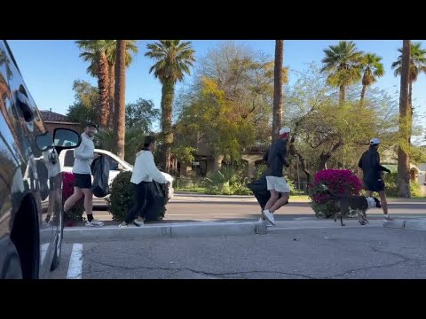 Phoenix Run Club helps keep the city clean one mile at a time