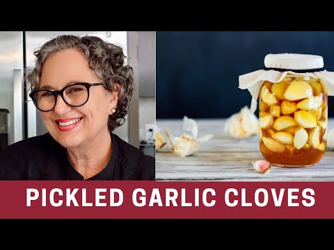 How To Pickle Garlic In White Vinegar For Cheap And Easy! | The Frugal Chef