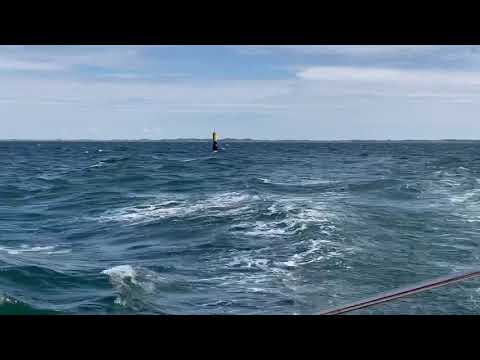 Luffe 4004 - 25 knots wind