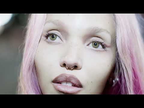 FKA twigs – Love Crimes
