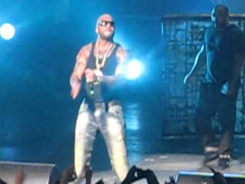 Flo Rida Live (OrangeRockCorps) Marseille - Good Feeling