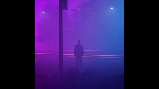 distrutto - Izi ( s l o w e d + r e v e r b  )