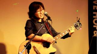 통기타 라이브가수 강지민 - TV를 보면서 (최성수)