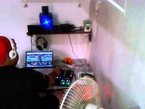 Avicii vs Men At Work - Wake Up Down Under - DJ Fabiano Mirão