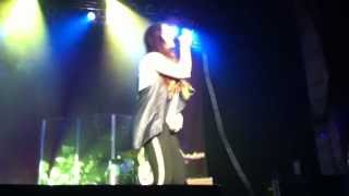 Alanis Morissette - Woman Down (live) @ The Paramount, Huntington, NY 8/26/12