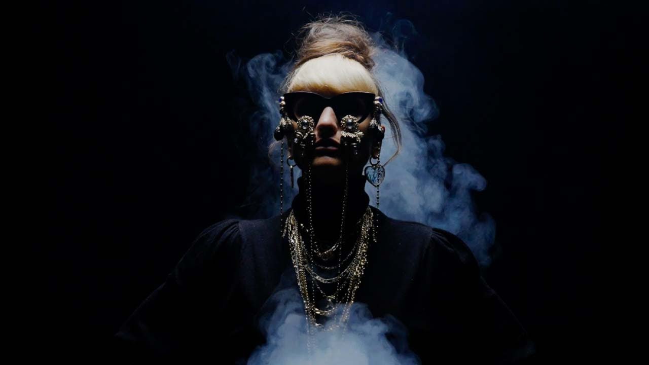 Vidéo — Deluxe