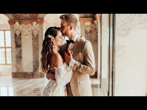 A Thousand Years - Christina Perri 💗 Wedding Dance ONLINE | Magical & Simple First Dance Routine