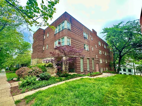 Great Studio in Glover Park/North Georgetown w/Murphy Bed, Walk-In Closet, Eat in Kitchen! property video