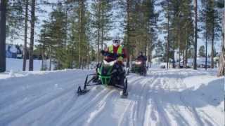 preview picture of video 'Snowmobiling in Levi, Finnish Lapland - Discover Lapland in Finland with a snowmobile'