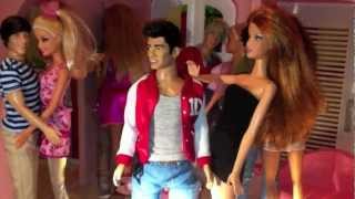 One Direction Crash Barbie&#39;s Party! 1D Dolls Party All Night! OMG !.::Original Video::.