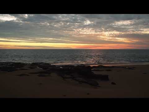 Post-Sunset Glow with Pink Sky and Calming Ocean Waves | Relaxing ASMR for Deep Sleep | 3H in 4K