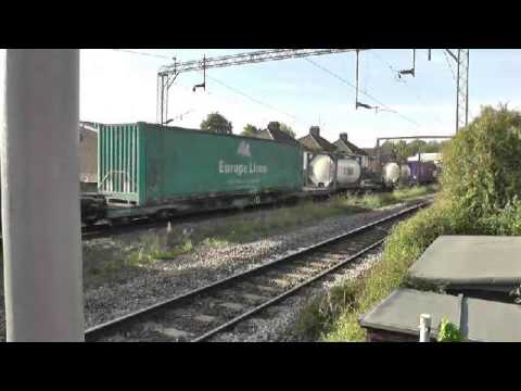 DRS 66434 on 4M71 Purfleet Deep Wtr Wf (Flt) to Daventry Drs (Dirft1) Passing Barking 31/10/2014