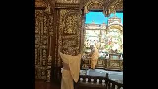 #Radhanathswami #kirtan                                                  H.H Radhanath Swami Maharaj