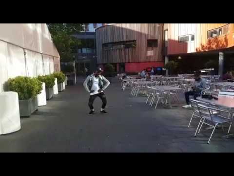 Locko - Je serai là ( by J.bank)