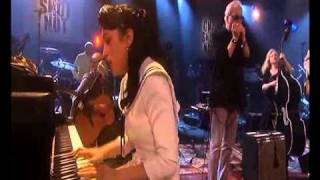 Kitty Daisy & Lewis & Jean Jacques Milteau I Got My Mojo Working.flv