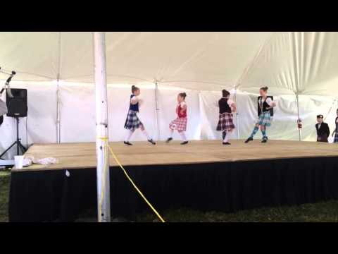 Scottish Highland Dance Half Tulloch, Beginner