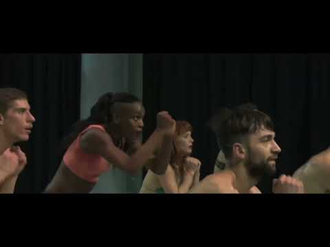 [Biennale de la danse 2025] Jan Martens – GRIP – "THE DOG DAYS ARE OVER 2.0"