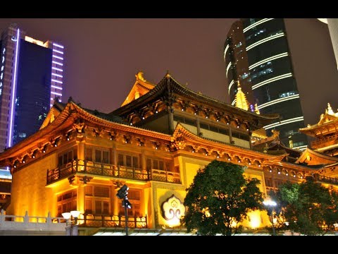 TEMPLO DE JING'AN XANGAI I CRIPTO ANDAR E FALAR