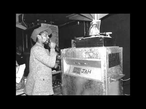 Jah Shaka vs Jah Sir Zema 1987 Moonshot