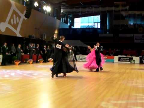 IDSF International Open Standard - Final - Foxtrot | V D.O. World Dance Sport 2011