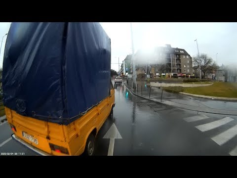 JJZ-798 Bejön elém, hogy húzhasson - Cuts in to pull me