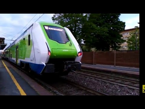 ETR421 034 Trenord - Milano Greco - 18/04/2023